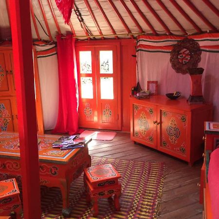 Au Soleil Mongol Bed & Breakfast Sorede Luaran gambar