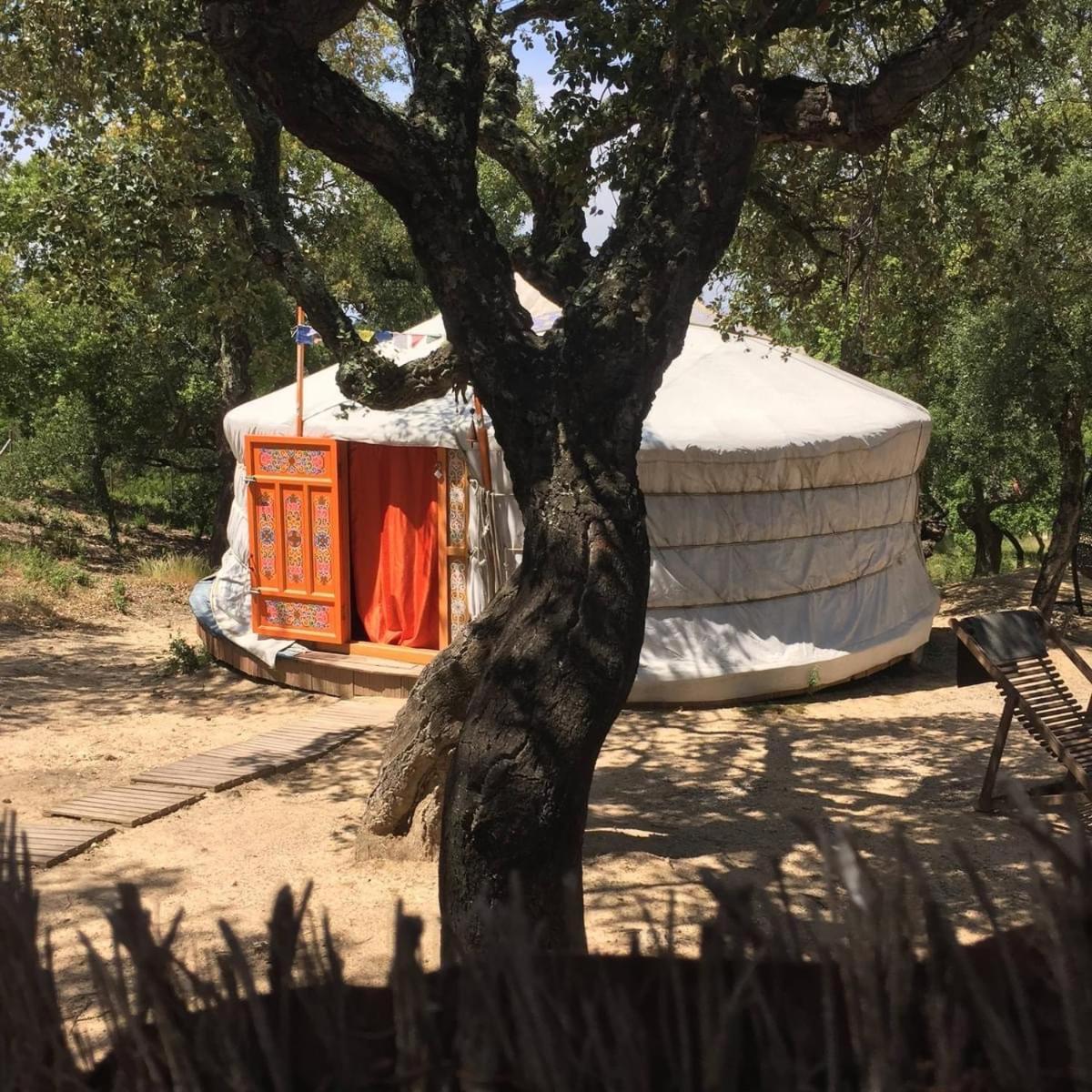 Au Soleil Mongol Bed & Breakfast Sorede Luaran gambar