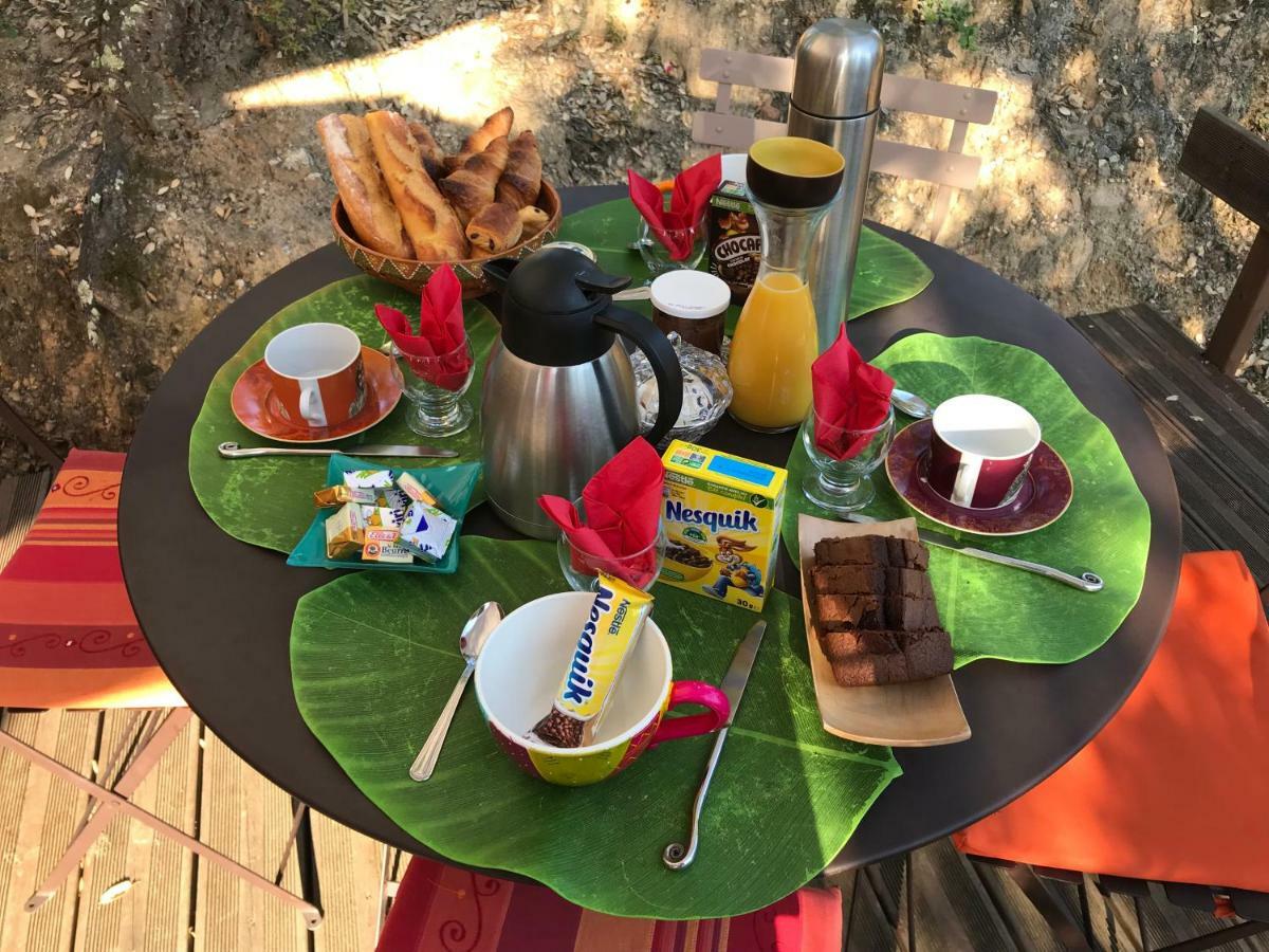Au Soleil Mongol Bed & Breakfast Sorede Luaran gambar